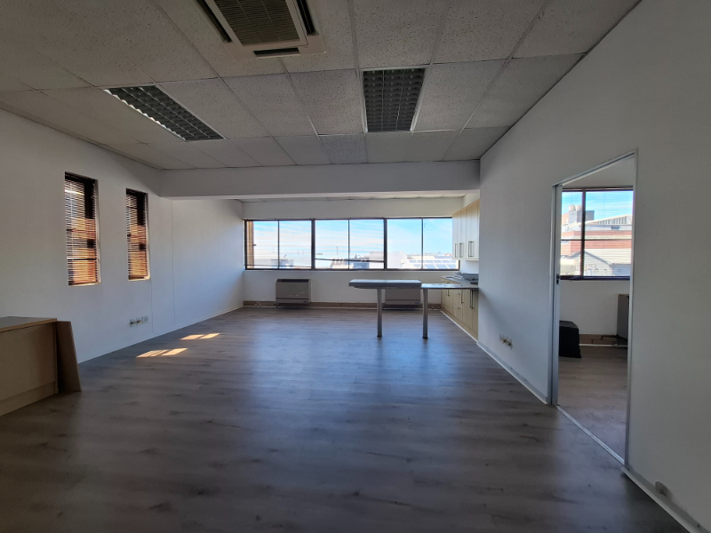 To Let commercial Property for Rent in Maitland Western Cape